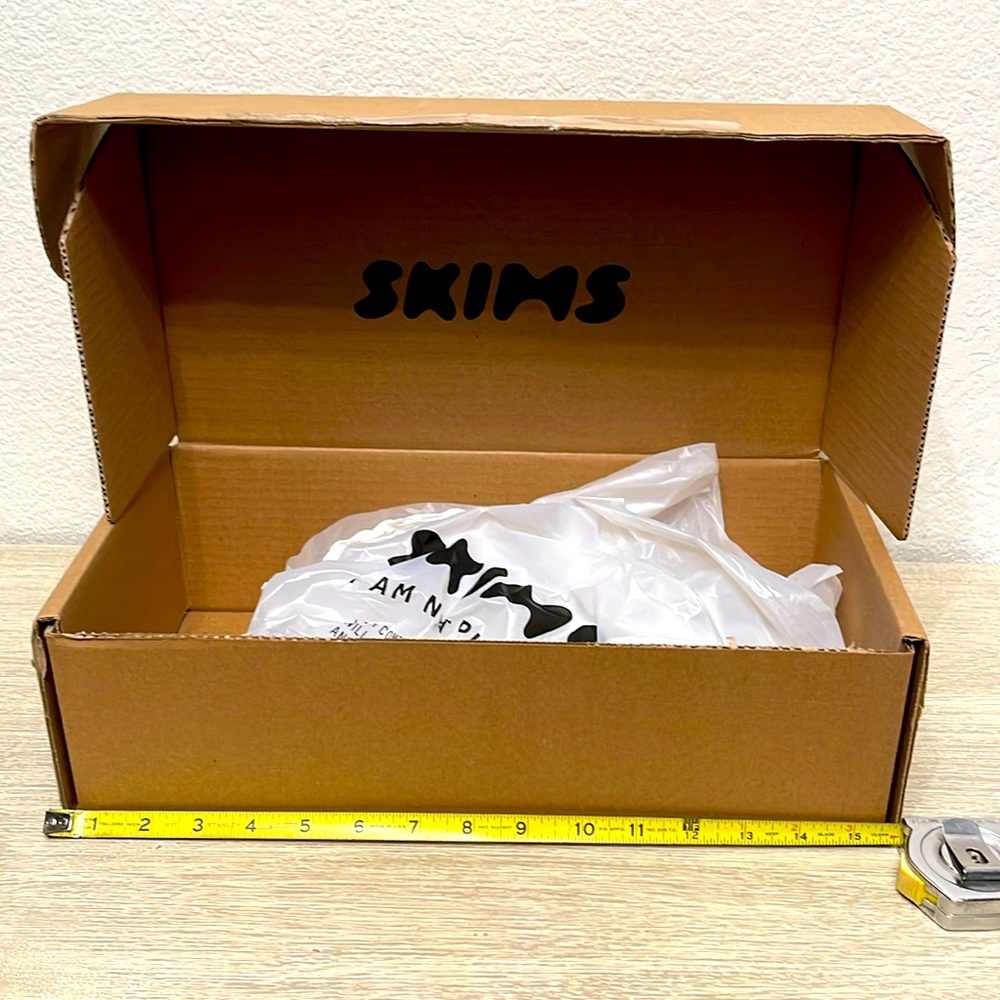 COPY - Skim Empty Box